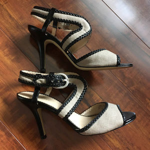 Tahari Lima leather Tan Black Sandals